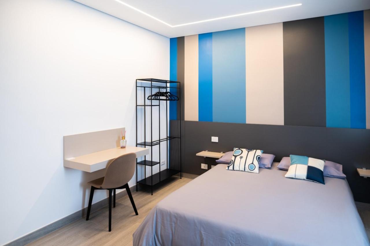 Grey House Guest House Luxury Латина Екстериор снимка