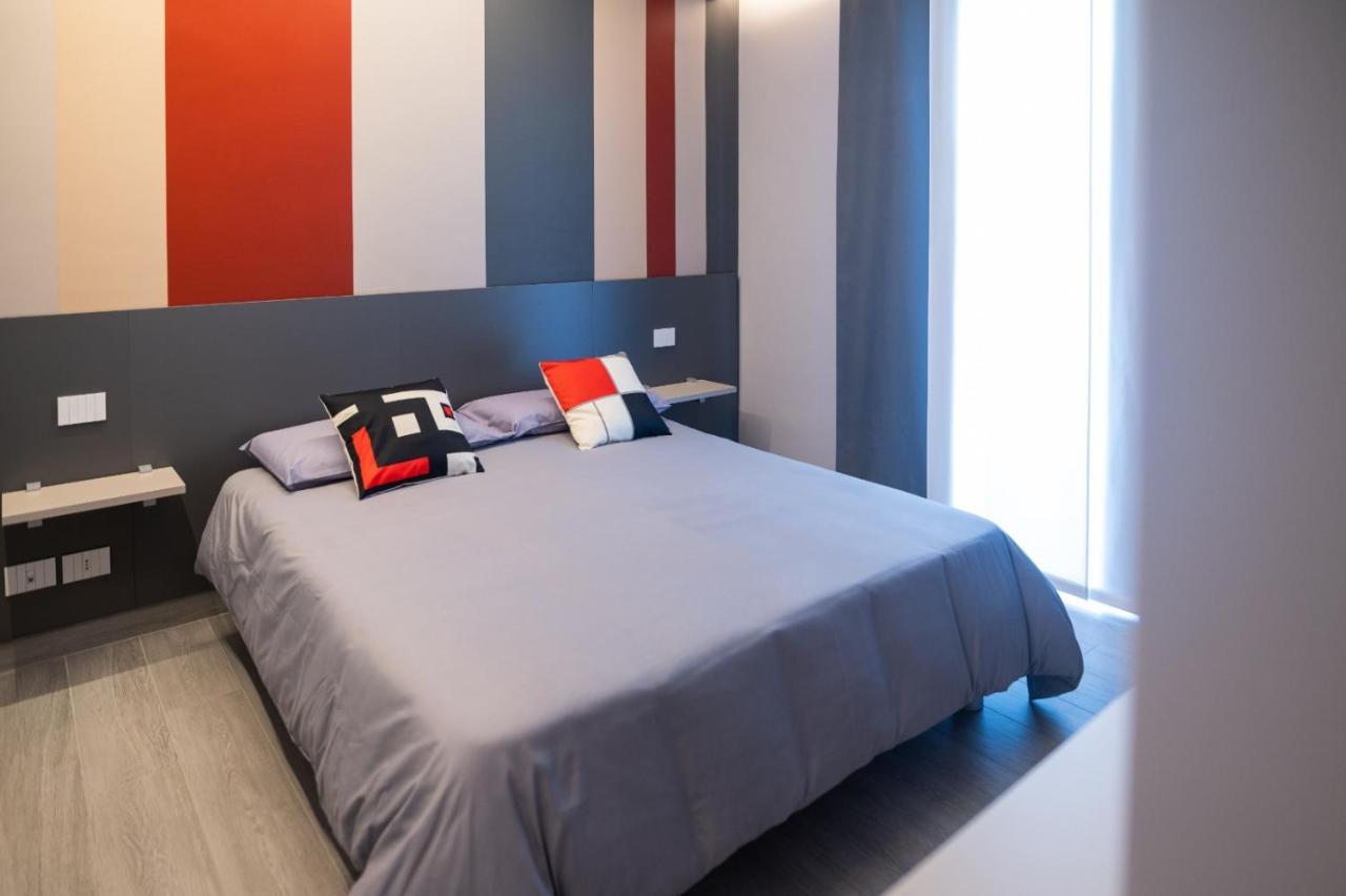 Grey House Guest House Luxury Латина Екстериор снимка
