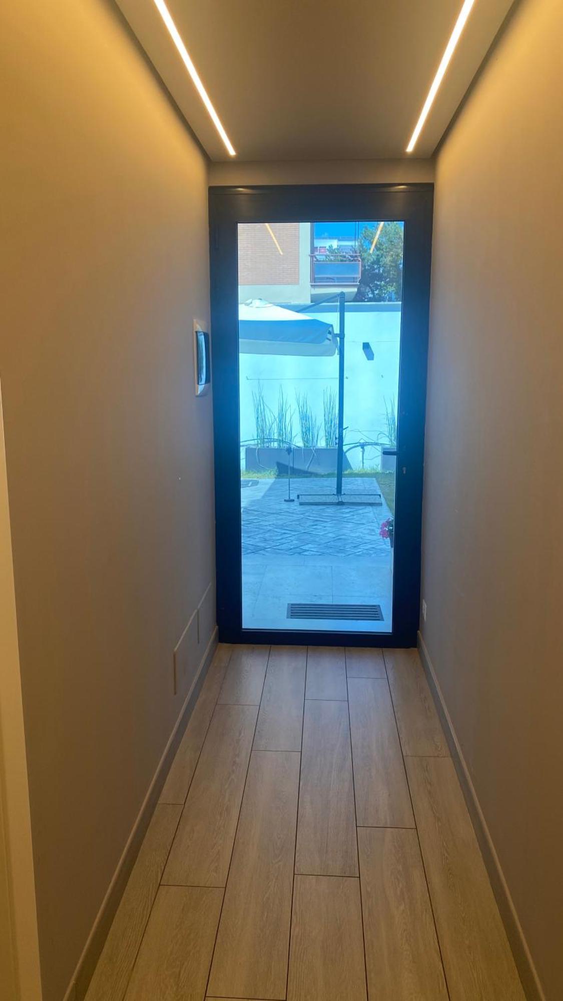 Grey House Guest House Luxury Латина Екстериор снимка